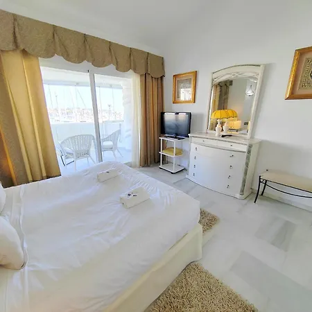 Palacio De Poniente With Views Appartamento *