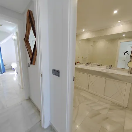 Palacio De Poniente With Views Appartamento *